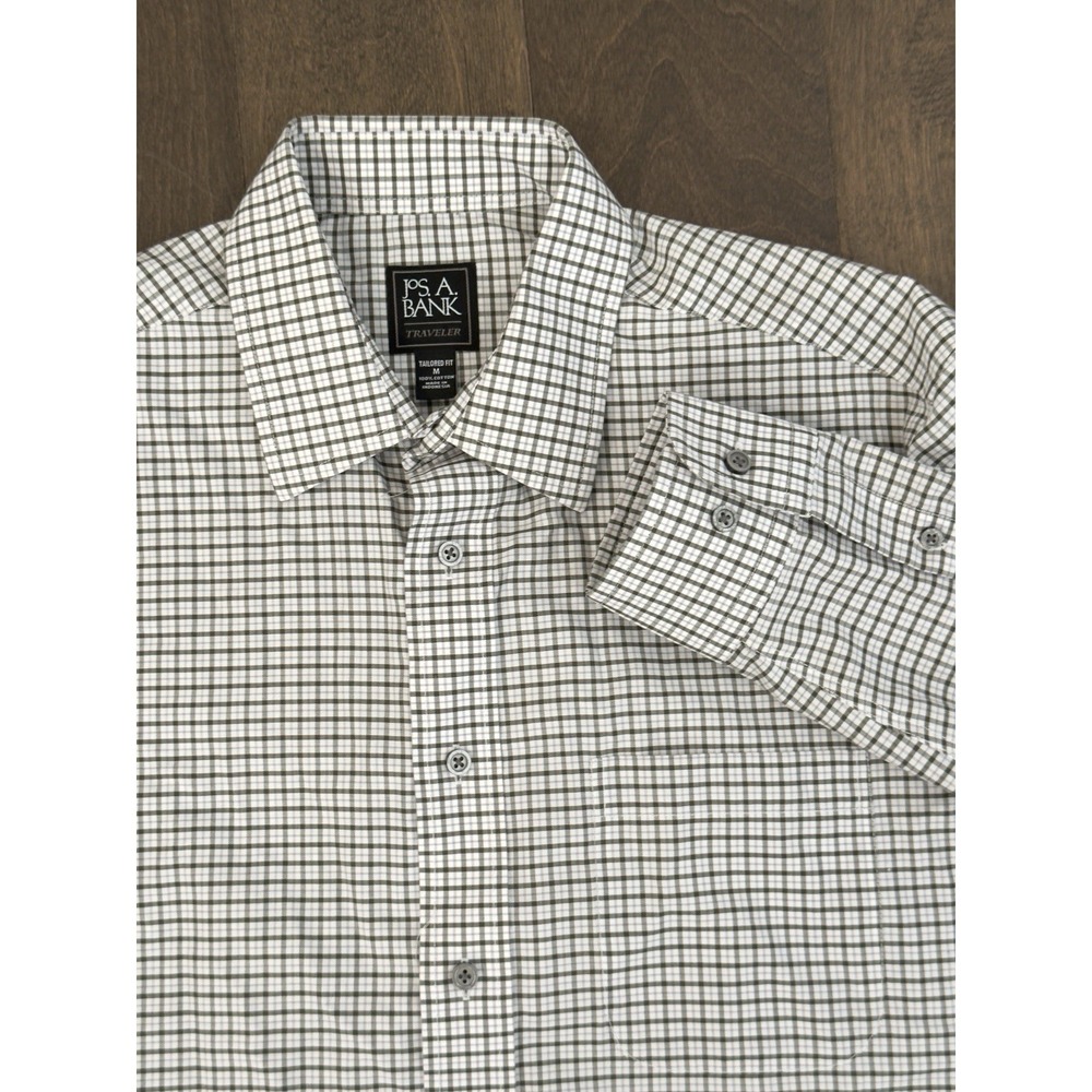 Jos A Bank Travelers Tailored Fit Men Button Down White Plaid Dress Shirt Size M